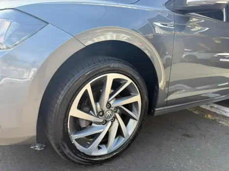 VOLKSWAGEN Polo Hatch 1.0 12V 4P 200 TSI HIGHLINE AUTOM�TICO, Foto 8