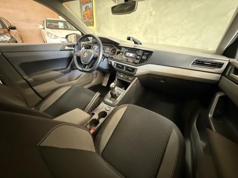 VOLKSWAGEN Polo Hatch 1.0 12V 4P 200 TSI  COMFORTLINE AUTOMTICO, Foto 14