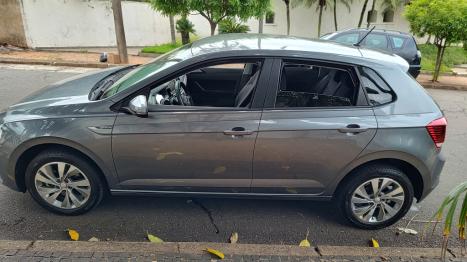 VOLKSWAGEN Polo Hatch 1.0 12V 4P 200 TSI  COMFORTLINE AUTOM�TICO, Foto 3