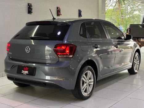 VOLKSWAGEN Polo Hatch 1.0 12V 4P 200 TSI  COMFORTLINE AUTOM�TICO, Foto 15