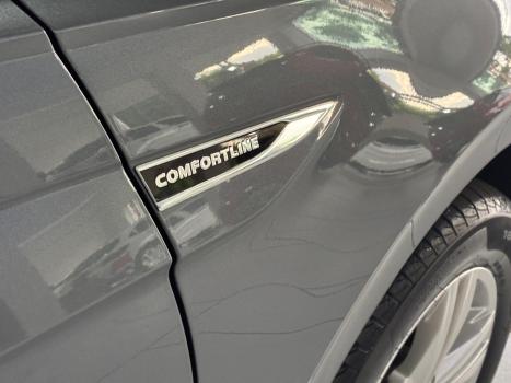 VOLKSWAGEN Polo Hatch 1.0 12V 4P 200 TSI  COMFORTLINE AUTOM�TICO, Foto 20