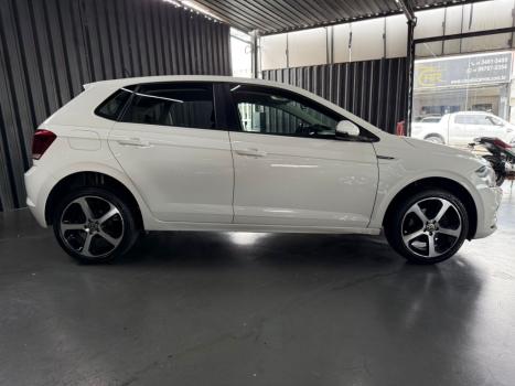VOLKSWAGEN Polo Hatch 1.0 12V 4P 200 TSI  COMFORTLINE AUTOM�TICO, Foto 11