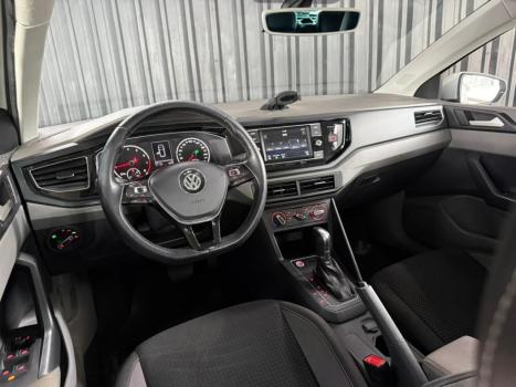 VOLKSWAGEN Polo Hatch 1.0 12V 4P 200 TSI  COMFORTLINE AUTOM�TICO, Foto 13