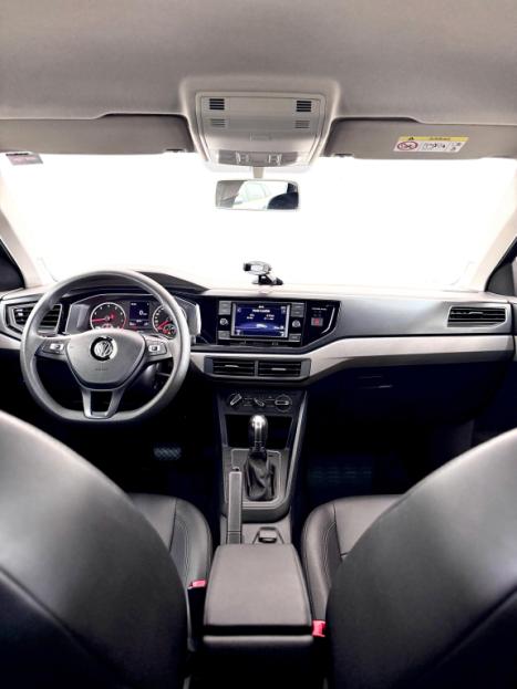 VOLKSWAGEN Polo Hatch 1.0 12V 4P 200 TSI  COMFORTLINE AUTOM�TICO, Foto 16