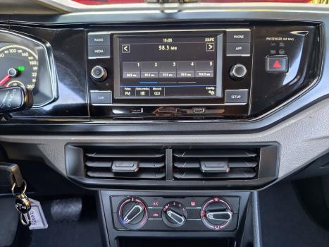 VOLKSWAGEN Polo Hatch 1.0 12V 4P 200 TSI  COMFORTLINE AUTOM�TICO, Foto 18