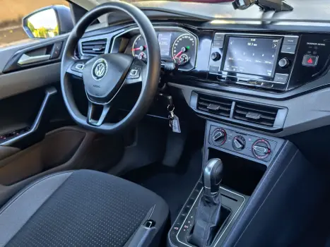 VOLKSWAGEN Polo Hatch 1.0 12V 4P 200 TSI  COMFORTLINE AUTOM�TICO, Foto 10