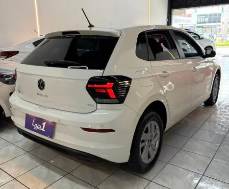 VOLKSWAGEN Polo Hatch 1.0 4P 170 TSI COMFORTLINE AUTOM�TICO, Foto 6