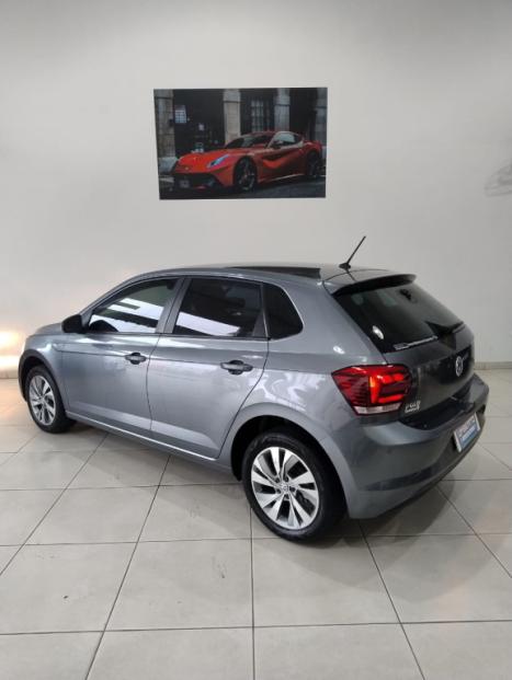 VOLKSWAGEN Polo Hatch 1.0 12V 4P 200 TSI  COMFORTLINE AUTOM�TICO, Foto 4