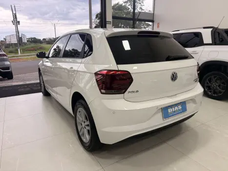 VOLKSWAGEN Polo Hatch 1.0 12V 4P 200 TSI  COMFORTLINE AUTOM�TICO, Foto 5