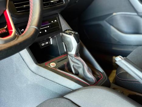 VOLKSWAGEN Polo Hatch 1.4 4P 250 TSI GTS AUTOM�TICO, Foto 15