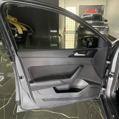 VOLKSWAGEN Polo Hatch 1.0 12V 4P 200 TSI HIGHLINE AUTOM�TICO, Foto 7