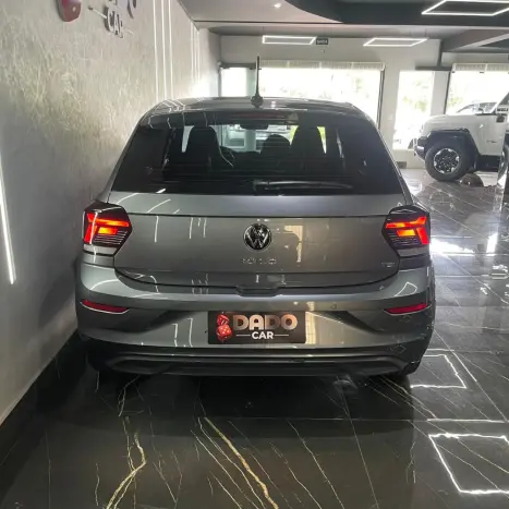 VOLKSWAGEN Polo Hatch 1.0 12V 4P 200 TSI HIGHLINE AUTOM�TICO, Foto 16