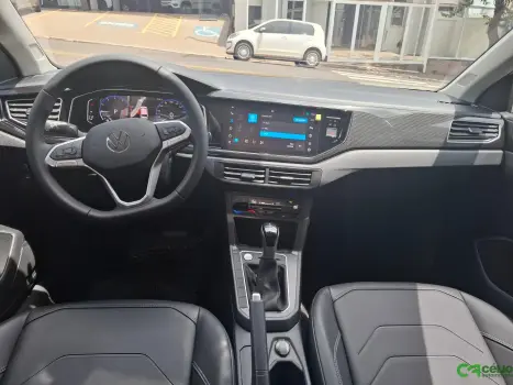 VOLKSWAGEN Polo Hatch 1.0 12V 4P 200 TSI HIGHLINE AUTOM�TICO, Foto 8