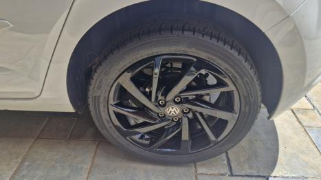 VOLKSWAGEN Polo Hatch 1.0 12V 4P 200 TSI HIGHLINE AUTOM�TICO, Foto 7