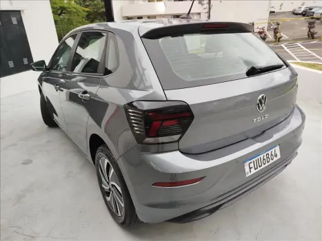 VOLKSWAGEN Polo Hatch 1.0 4P 170 TSI HIGHLINE AUTOM�TICO, Foto 6