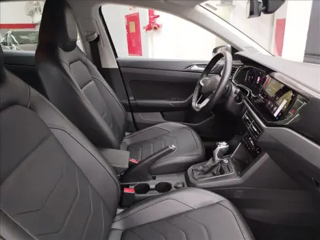 VOLKSWAGEN Polo Hatch 1.0 4P 170 TSI HIGHLINE AUTOM�TICO, Foto 13