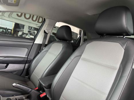 VOLKSWAGEN Polo Hatch 1.0 12V 4P 200 TSI HIGHLINE AUTOM�TICO, Foto 12