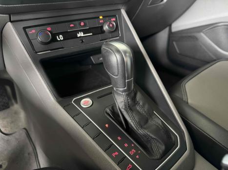 VOLKSWAGEN Polo Hatch 1.0 12V 4P 200 TSI HIGHLINE AUTOM�TICO, Foto 13