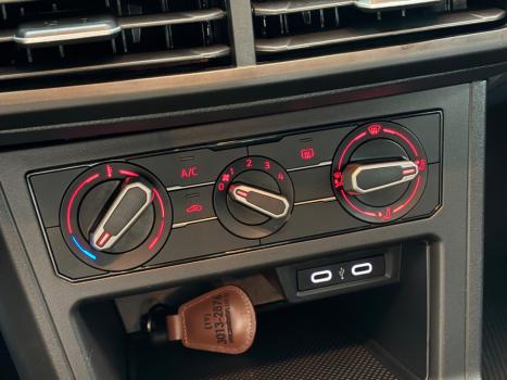 VOLKSWAGEN Polo Hatch 1.0 4P 170 TSI COMFORTLINE AUTOM�TICO, Foto 17