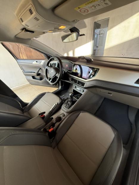 VOLKSWAGEN Polo Hatch 1.0 12V 4P 200 TSI HIGHLINE AUTOM�TICO, Foto 3