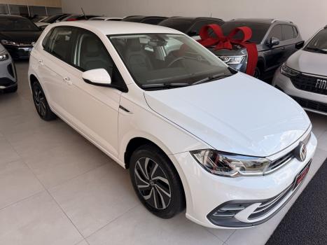 VOLKSWAGEN Polo Hatch 1.0 4P 170 TSI HIGHLINE AUTOM�TICO, Foto 7