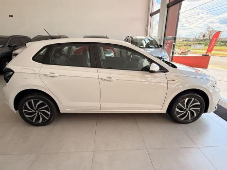 VOLKSWAGEN Polo Hatch 1.0 4P 170 TSI HIGHLINE AUTOM�TICO, Foto 15