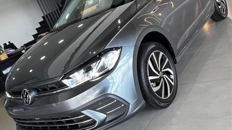 VOLKSWAGEN Polo Hatch 1.0 4P 170 TSI HIGHLINE AUTOM�TICO, Foto 17