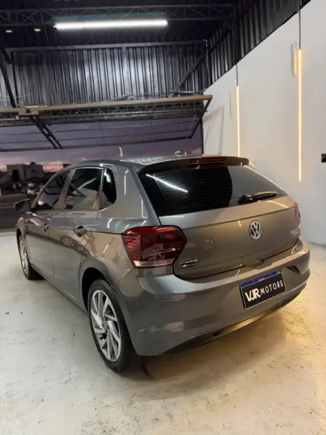 VOLKSWAGEN Polo Hatch 1.0 12V 4P 200 TSI HIGHLINE AUTOM�TICO, Foto 6