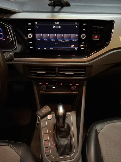 VOLKSWAGEN Polo Hatch 1.0 12V 4P 200 TSI HIGHLINE AUTOM�TICO, Foto 12