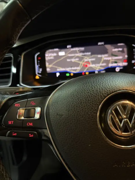 VOLKSWAGEN Polo Hatch 1.0 12V 4P 200 TSI HIGHLINE AUTOM�TICO, Foto 15