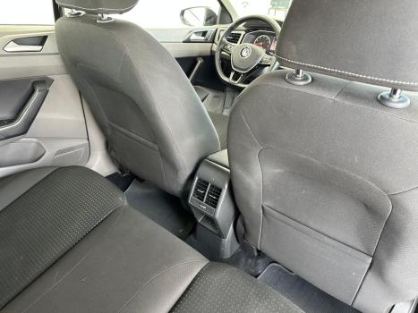 VOLKSWAGEN Polo Hatch 1.0 12V 4P 200 TSI  COMFORTLINE AUTOM�TICO, Foto 13