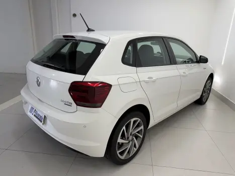 VOLKSWAGEN Polo Hatch 1.0 12V 4P 200 TSI HIGHLINE AUTOM�TICO, Foto 12