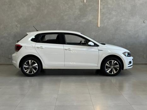 VOLKSWAGEN Polo Hatch 1.0 12V 4P 200 TSI  COMFORTLINE AUTOM�TICO, Foto 15