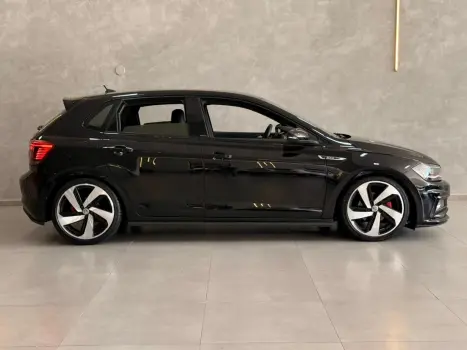 VOLKSWAGEN Polo Hatch 1.4 4P 250 TSI GTS AUTOM�TICO, Foto 16