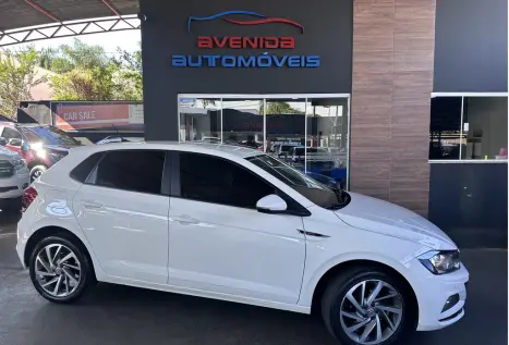 VOLKSWAGEN Polo Hatch 1.0 12V 4P 200 TSI HIGHLINE AUTOM�TICO, Foto 1