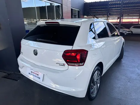 VOLKSWAGEN Polo Hatch 1.0 12V 4P 200 TSI HIGHLINE AUTOM�TICO, Foto 5