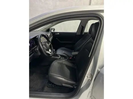 VOLKSWAGEN Polo Hatch 1.0 12V 4P 200 TSI HIGHLINE AUTOM�TICO, Foto 23