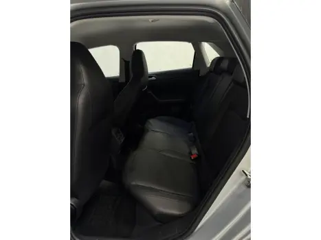 VOLKSWAGEN Polo Hatch 1.0 12V 4P 200 TSI HIGHLINE AUTOM�TICO, Foto 24