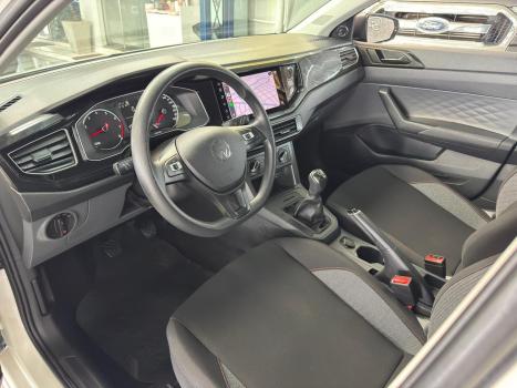 VOLKSWAGEN Polo Hatch 1.0 12V 4P 200 TSI HIGHLINE AUTOM�TICO, Foto 9