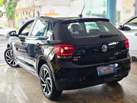 VOLKSWAGEN Polo Hatch 1.0 12V 4P 200 TSI HIGHLINE AUTOM�TICO, Foto 4
