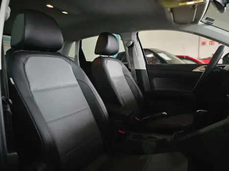 VOLKSWAGEN Polo Hatch 1.0 12V 4P 200 TSI HIGHLINE AUTOM�TICO, Foto 12