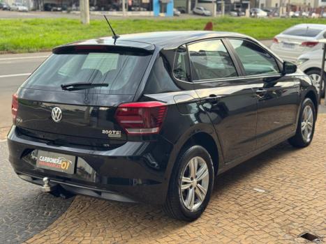 VOLKSWAGEN Polo Hatch 1.0 12V 4P 200 TSI  COMFORTLINE AUTOM�TICO, Foto 12