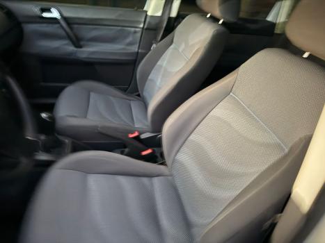 VOLKSWAGEN Polo Hatch 1.6 4P, Foto 4