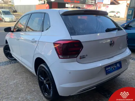 VOLKSWAGEN Polo Hatch 1.0 12V 4P MPI FLEX, Foto 4