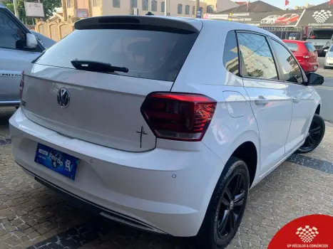 VOLKSWAGEN Polo Hatch 1.0 12V 4P MPI FLEX, Foto 6