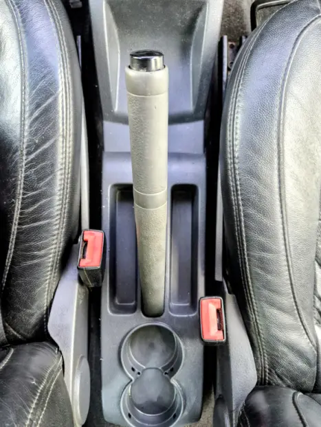 VOLKSWAGEN Polo Hatch 1.6 4P S�RIE OURO, Foto 16