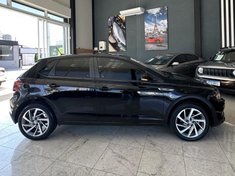 VOLKSWAGEN Polo Hatch 1.0 12V 4P 200 TSI HIGHLINE AUTOM�TICO, Foto 4