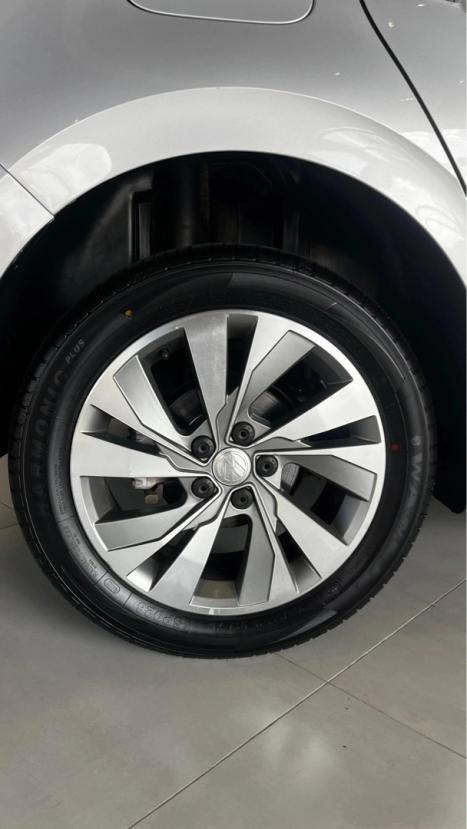 VOLKSWAGEN Polo Hatch 1.0 12V 4P 200 TSI HIGHLINE AUTOM�TICO, Foto 4