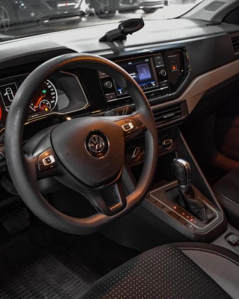 VOLKSWAGEN Polo Hatch 1.0 12V 4P 200 TSI  COMFORTLINE AUTOM�TICO, Foto 16