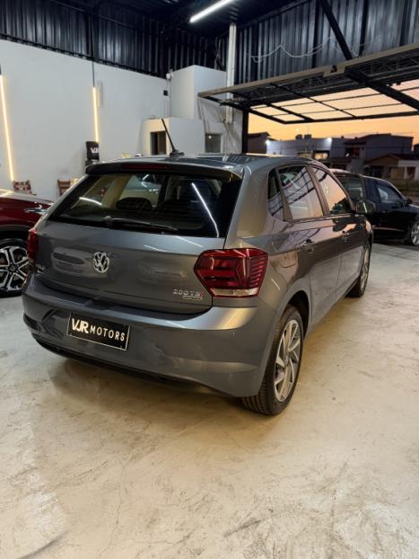 VOLKSWAGEN Polo Hatch 1.0 12V 4P 200 TSI HIGHLINE AUTOM�TICO, Foto 4